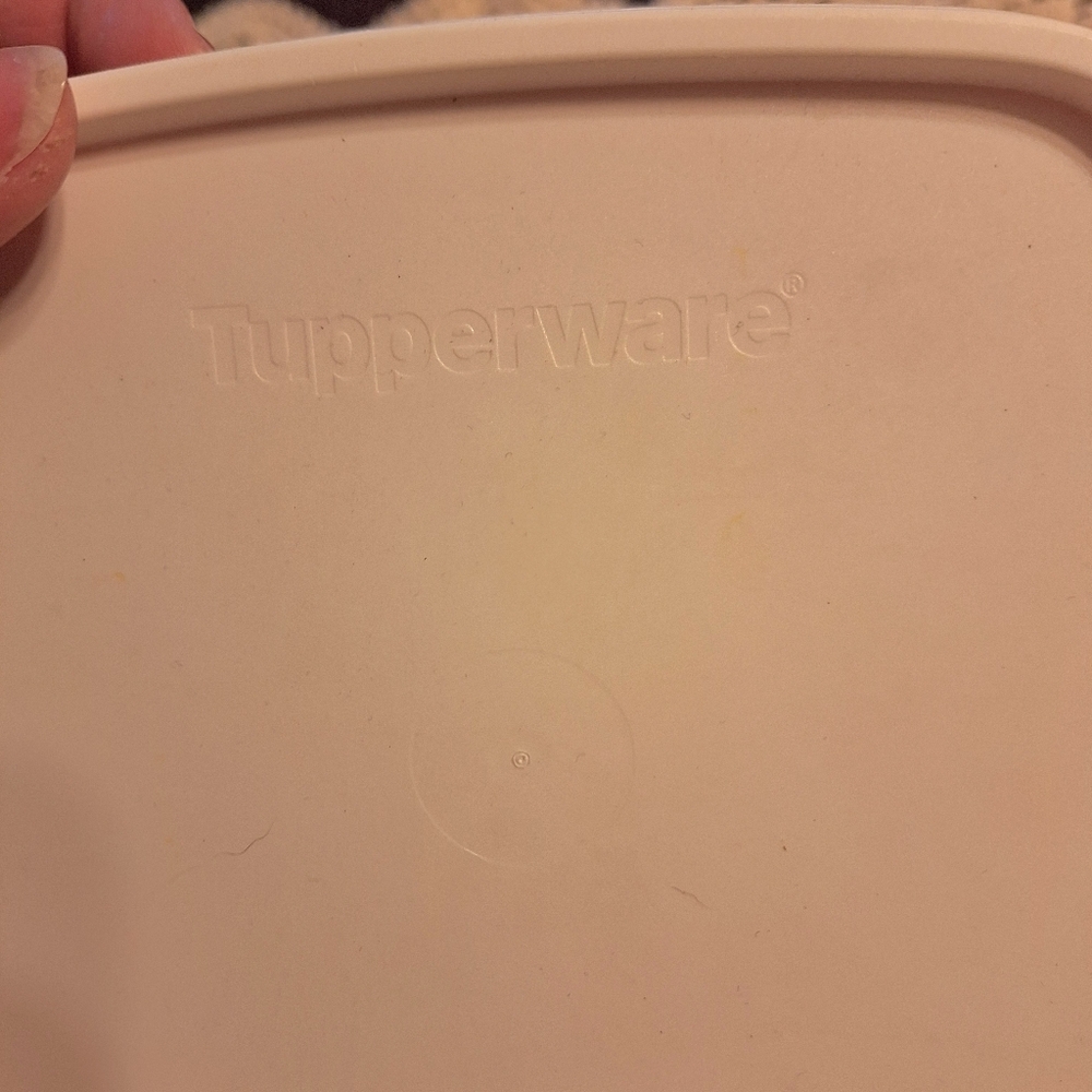 Tupperware Colorful Lunch & Snack Sets (3) - Picture 7 of 10